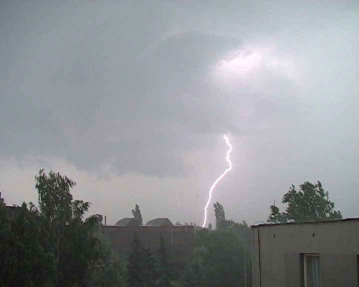 Intenzivní bouřka na Chomutovsku 6. 7. 2006