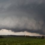 Silné supercelární bouře a pravděpodobné derecho dne 25. 6. 2008