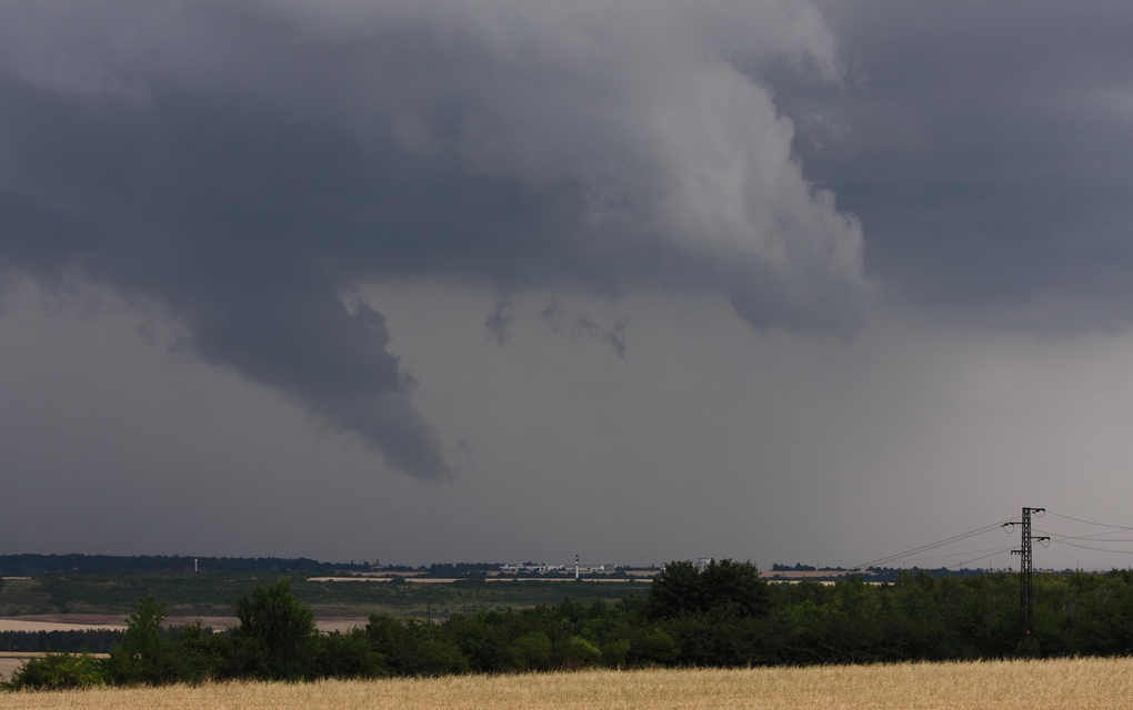 Slabé bouřky na Kladensku 29. 7. 2010