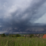 Fotogenická bouře nad Brandýskem 31. 5. 2016