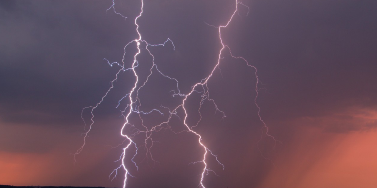 Bleskově aktivní bouřky 2. 8. 2018